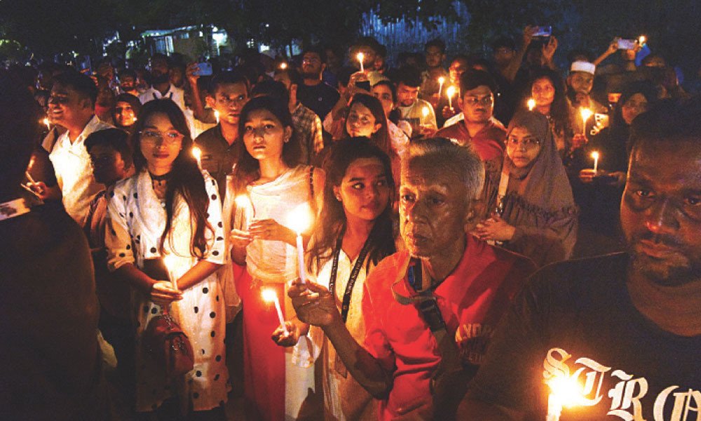 NSU Students Honor July Revolution 2024 Martyrs