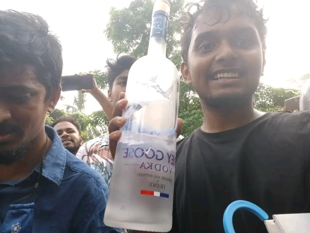 Vodka and Other Alcoholic Beverages Found at Sheikh Hasina’s Residence by Protesters